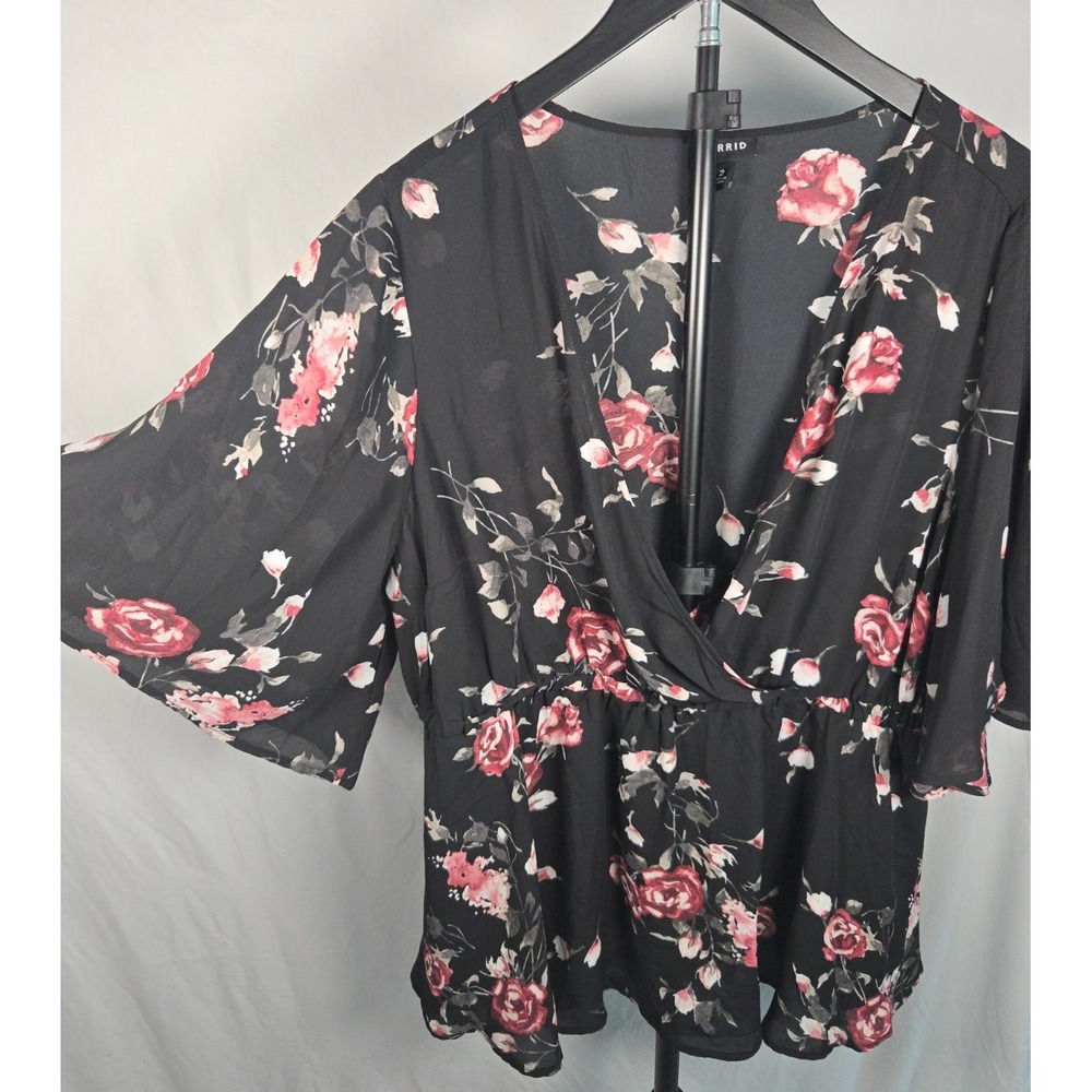Torrid 2X Black Rose Floral Peplum Top Surplice V Neck Romantic Boho Whimsgoth